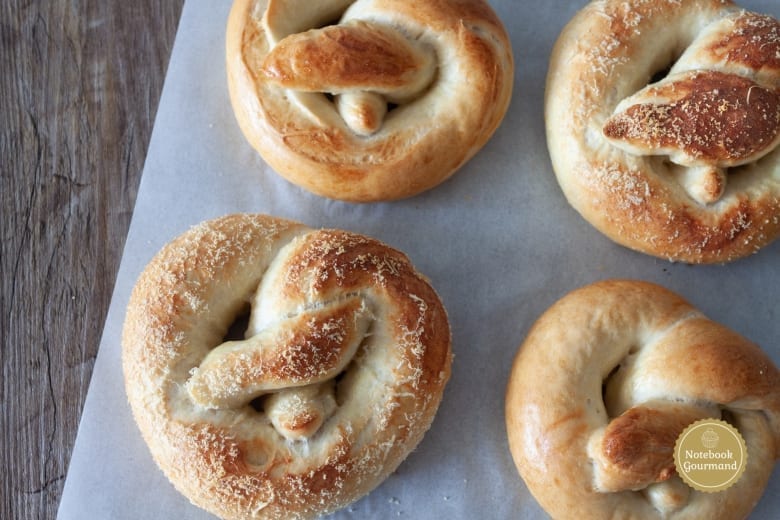 Bretzels (Pretzels) géant ultra moelleux