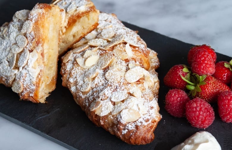 Croissants aux amandes faciles et rapides